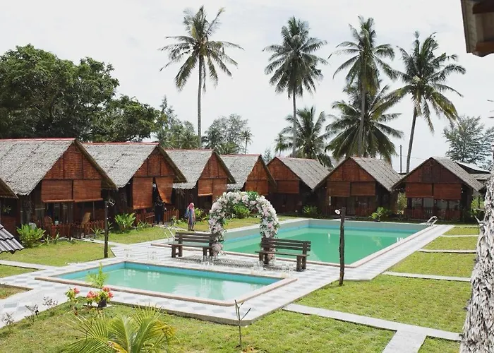 Nipoh Beach Cottage